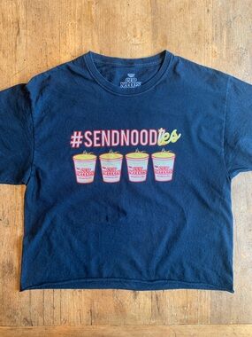 Cup Noodles Black Graphic Crop Tee - #SENDNOODles